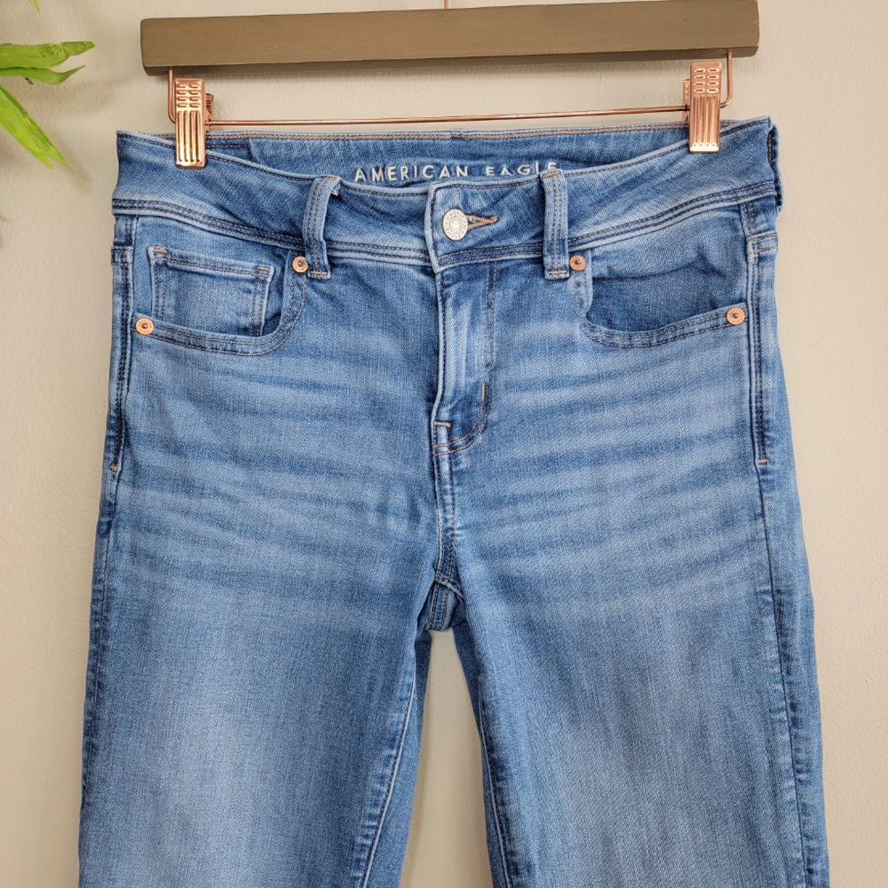 American Eagle Kick Boot Bootcut Jeans Mid Rise Medium Blue Wash Flare AE 4 - Picture 4 of 11